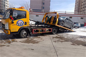 乐业救援拖车费用怎么算