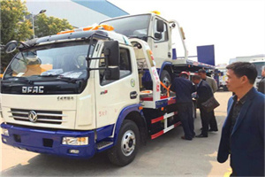 乐业汽车道路救援拖车价格